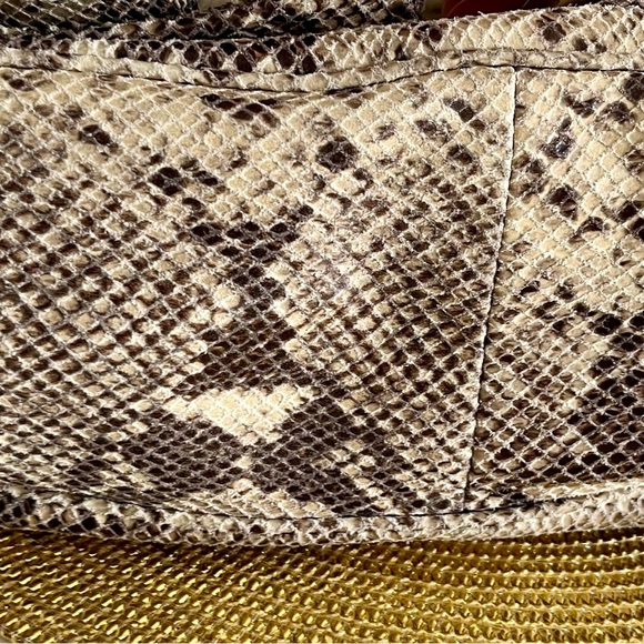 NEW condition Michael Kors Phyton Purse - Picture 10 of 16